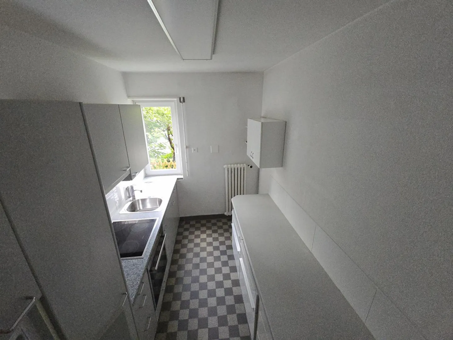 Attractive multi-family house - 6 apartments with Rhine view - Photo 12 of 16