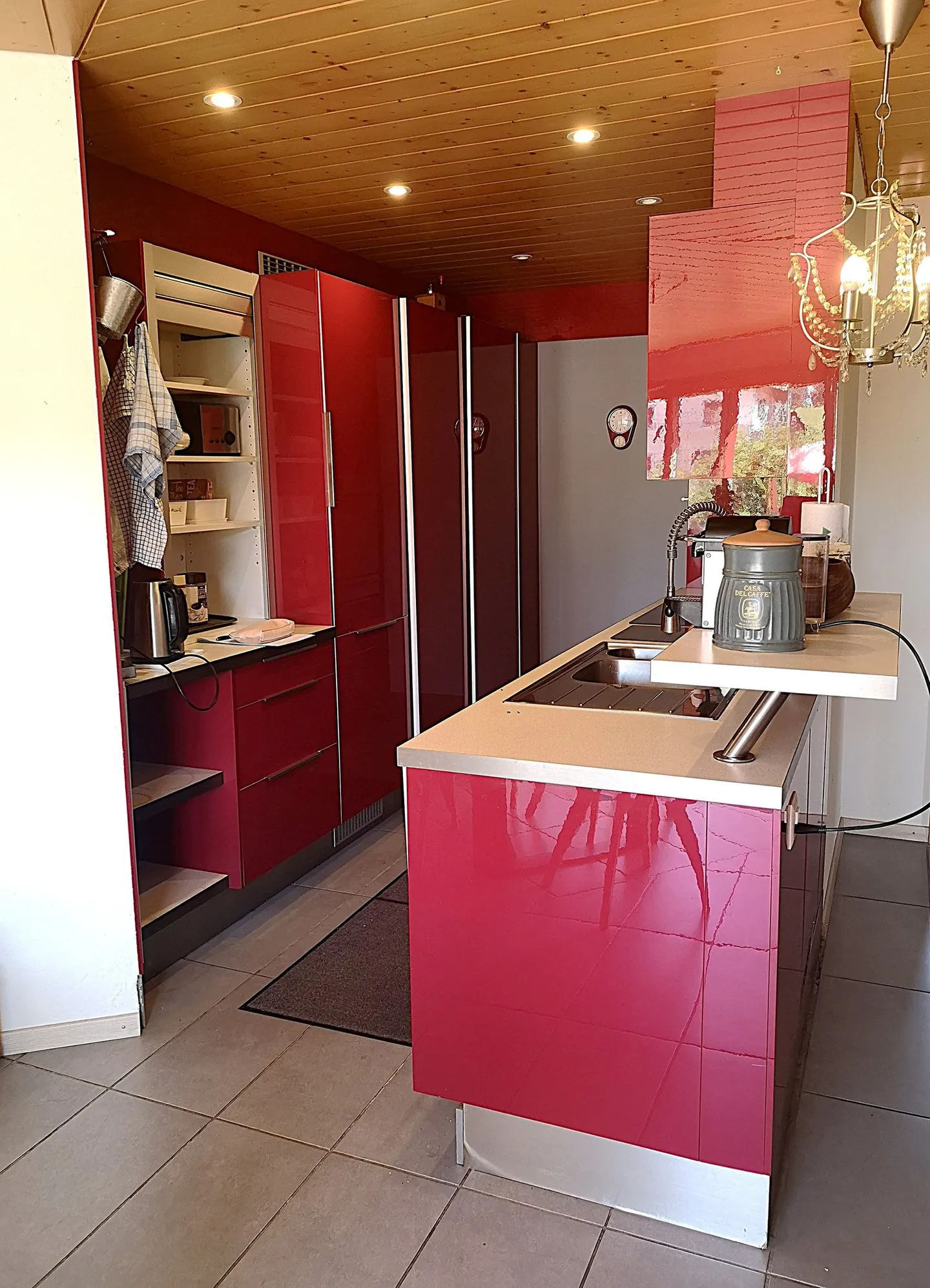 Grande maison familiale avec 8,5 pièces à Lajoux, possibilité de louer des chambres d'hôtes - Photo 16 sur 63