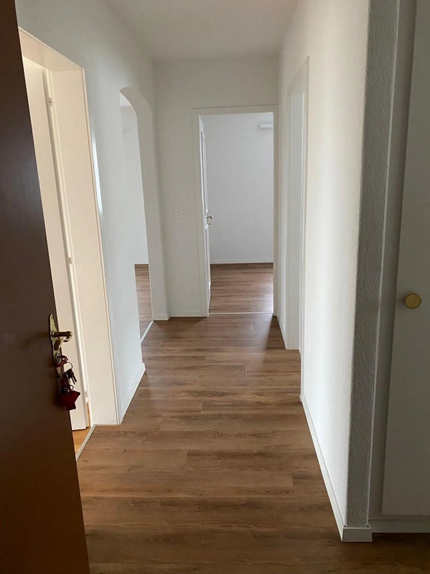 Appartement 3 pièces confortable et bien entretenu avec grand balcon - Photo 11 sur 12
