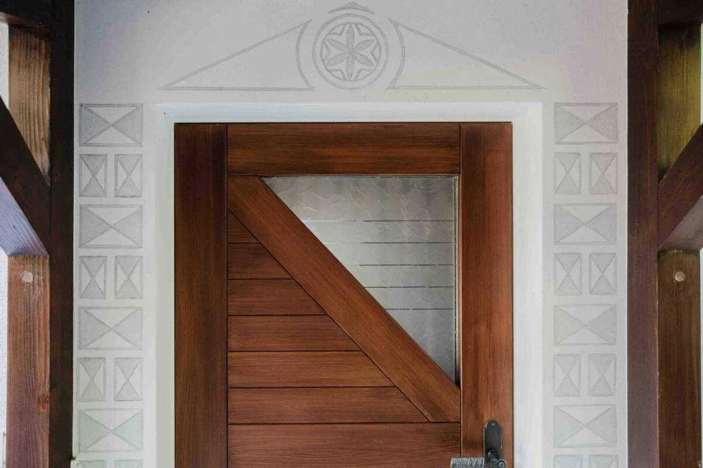 La tradition rencontre la modernité - Maison individuelle de 6,5 pièces avec appartement de 3,5 pièces - Photo 6 sur 13