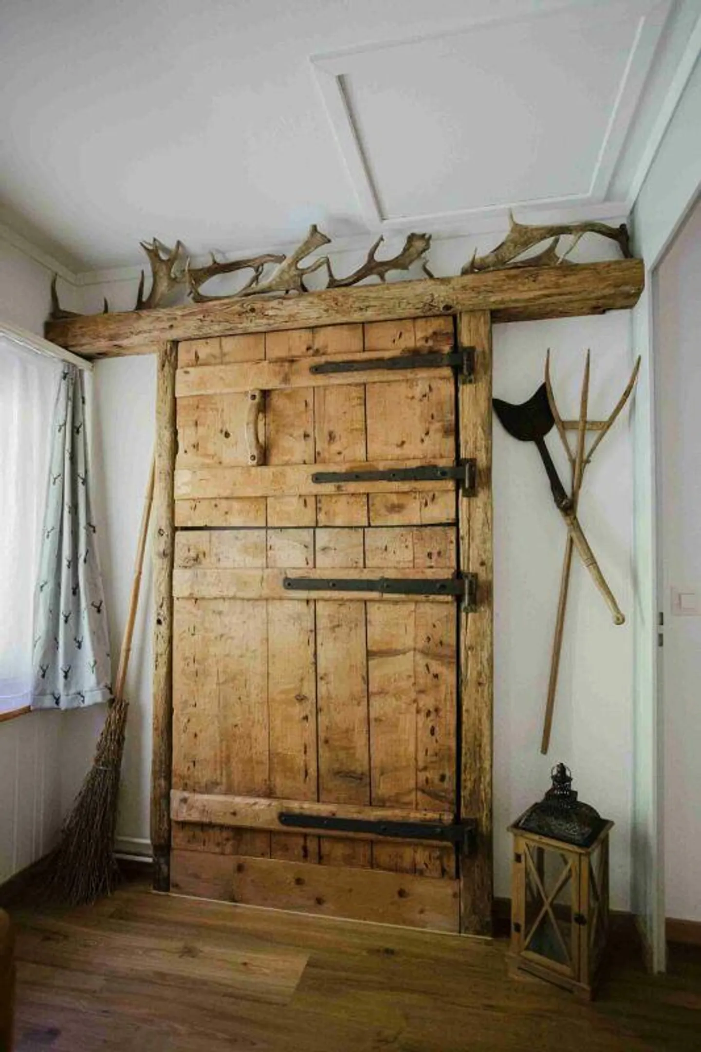 La tradition rencontre la modernité - Maison individuelle de 6,5 pièces avec appartement de 3,5 pièces - Photo 7 sur 13