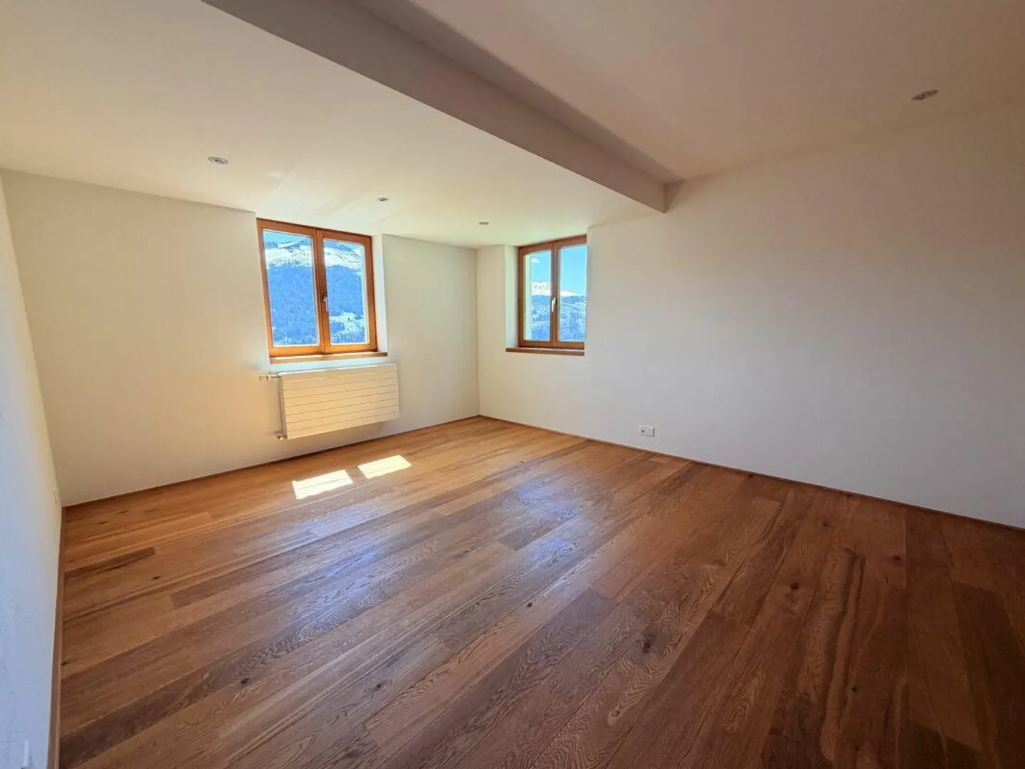 La tradition rencontre la modernité - Maison individuelle de 6,5 pièces avec appartement de 3,5 pièces - Photo 10 sur 13