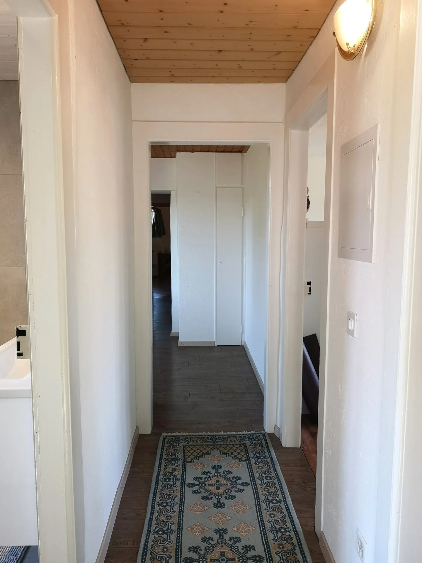 Grande maison familiale avec 8,5 pièces à Lajoux, possibilité de louer des chambres d'hôtes - Photo 29 sur 63