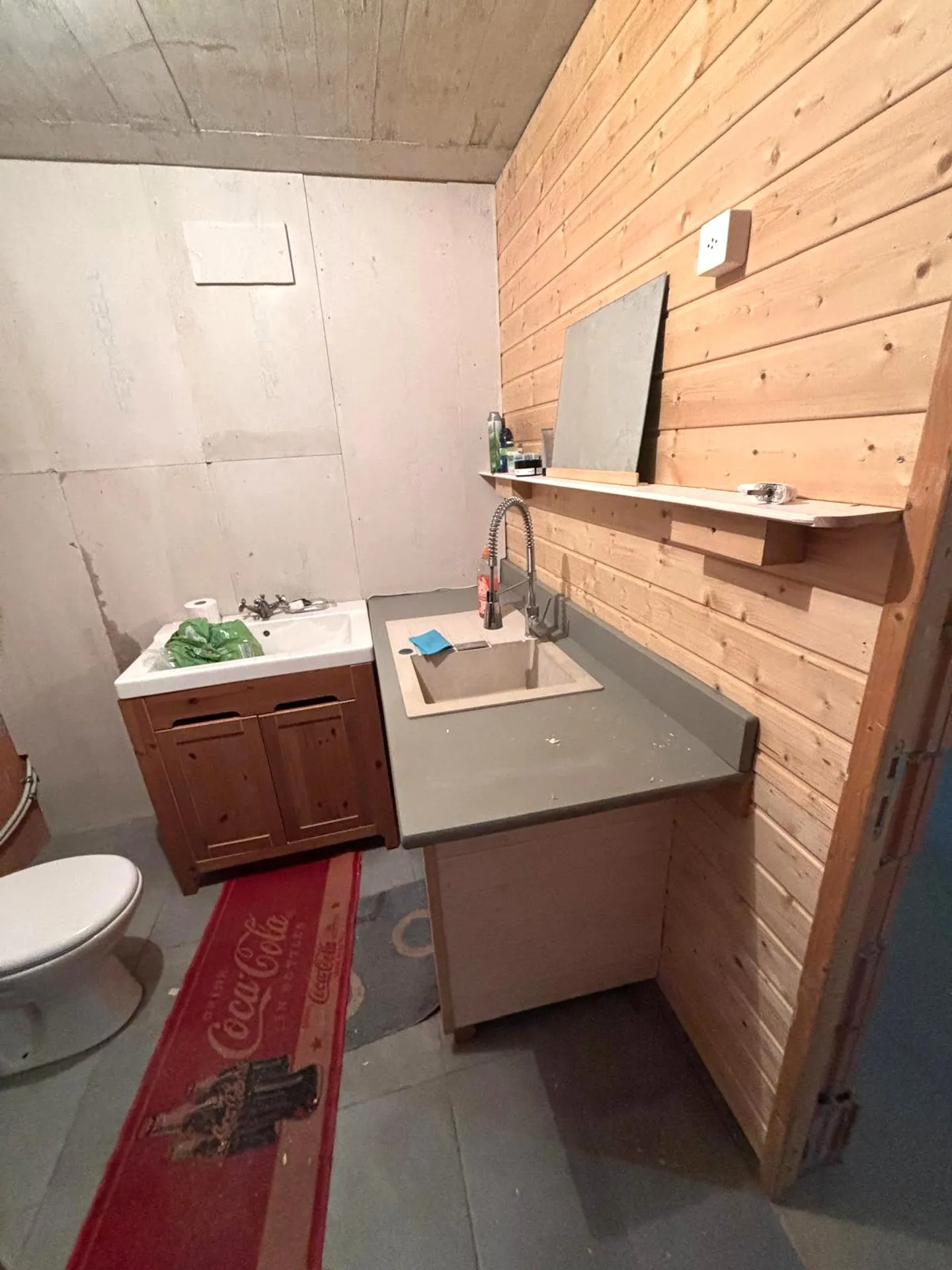 Grande maison familiale avec 8,5 pièces à Lajoux, possibilité de louer des chambres d'hôtes - Photo 63 sur 63