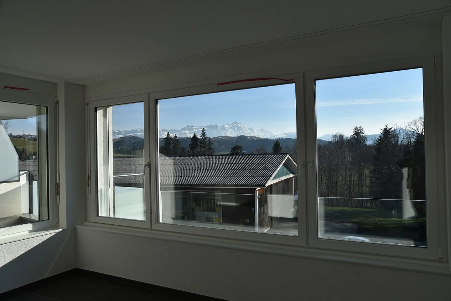 Appartement moderne de 4,5 pièces ensoleillé avec vue imprenable sur l'Alpstein - Photo 13 sur 14