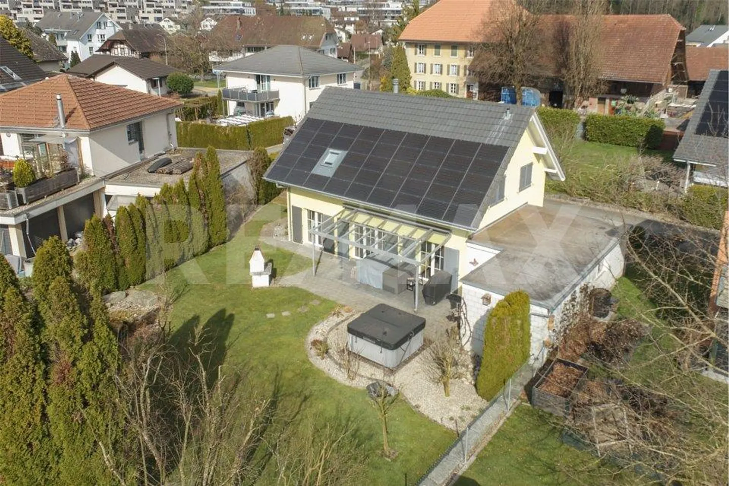 Maison individuelle 5½ pièces; contemporaine et attrayante; avec pompe à chaleur... - Photo 2 sur 10