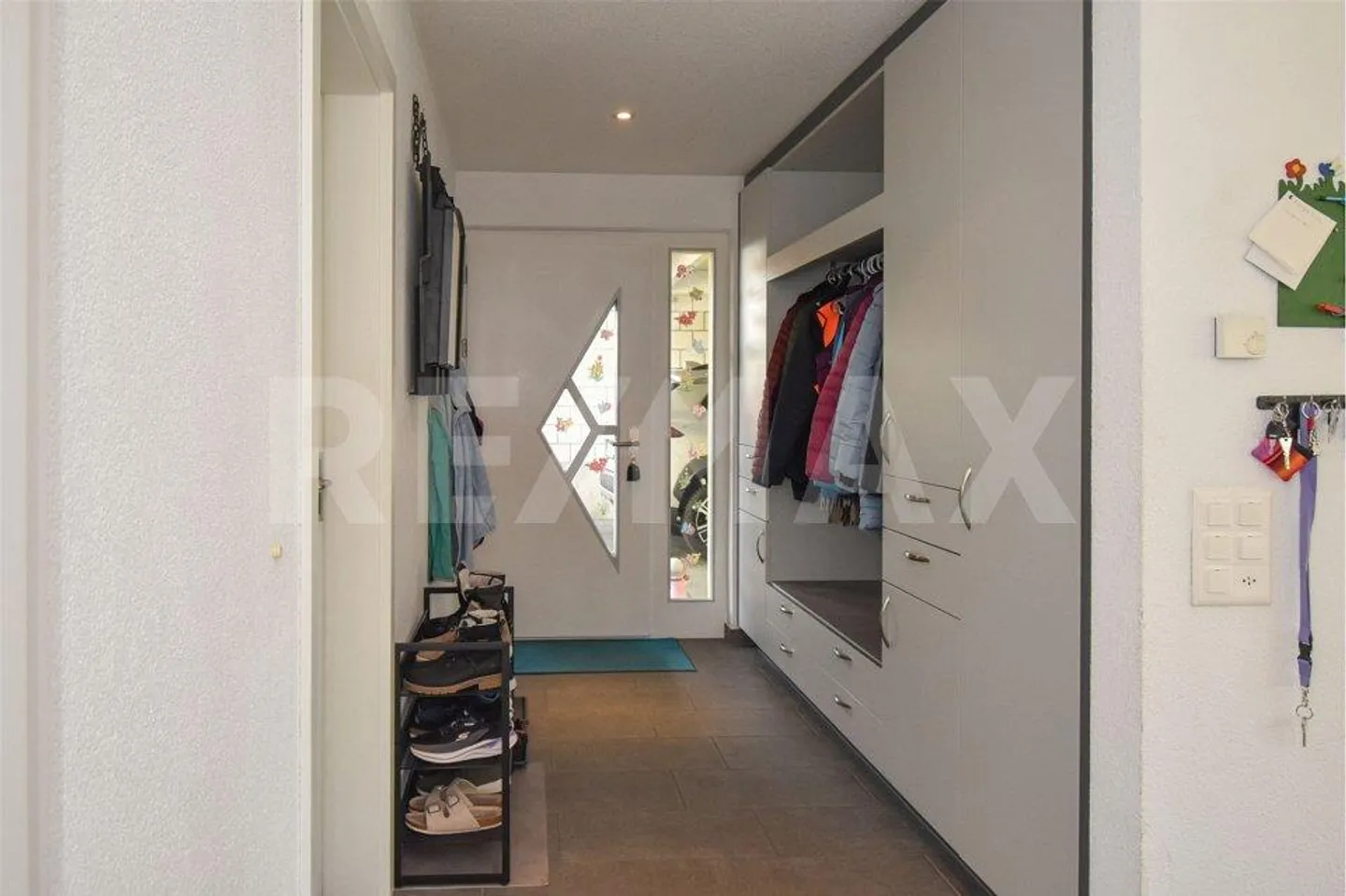 Maison individuelle 5½ pièces; contemporaine et attrayante; avec pompe à chaleur... - Photo 3 sur 10