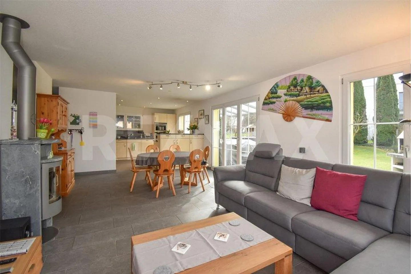 Maison individuelle 5½ pièces; contemporaine et attrayante; avec pompe à chaleur... - Photo 6 sur 10