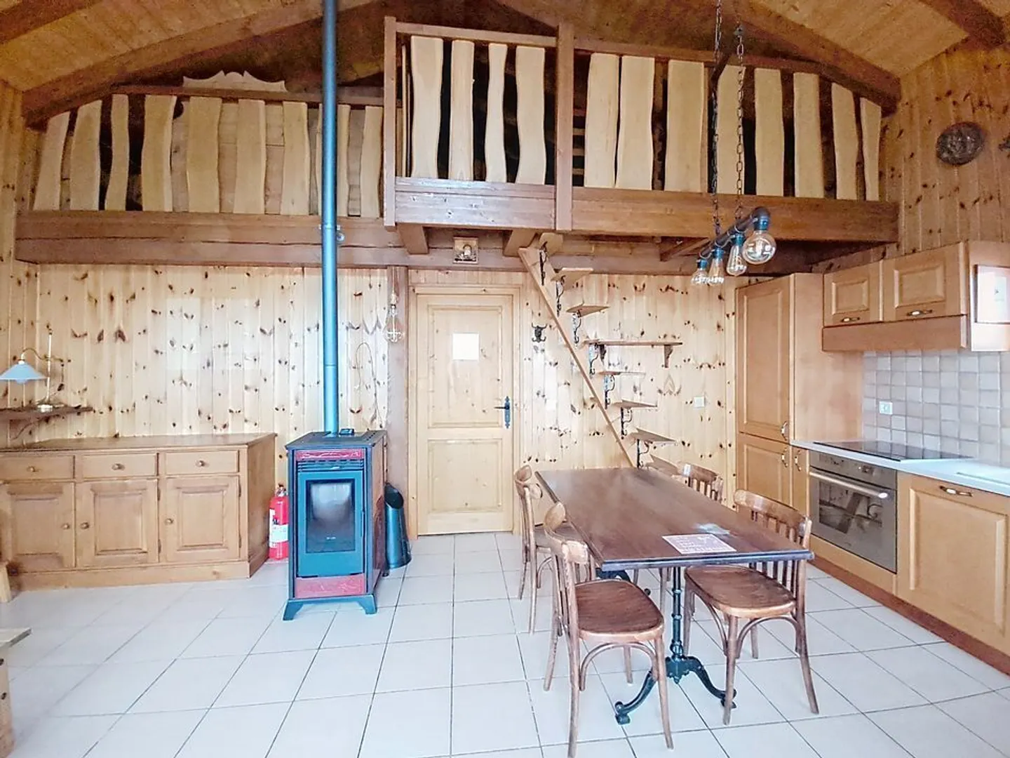 Chalet mit Atemberaubendem Blick - Foto 3 von 14