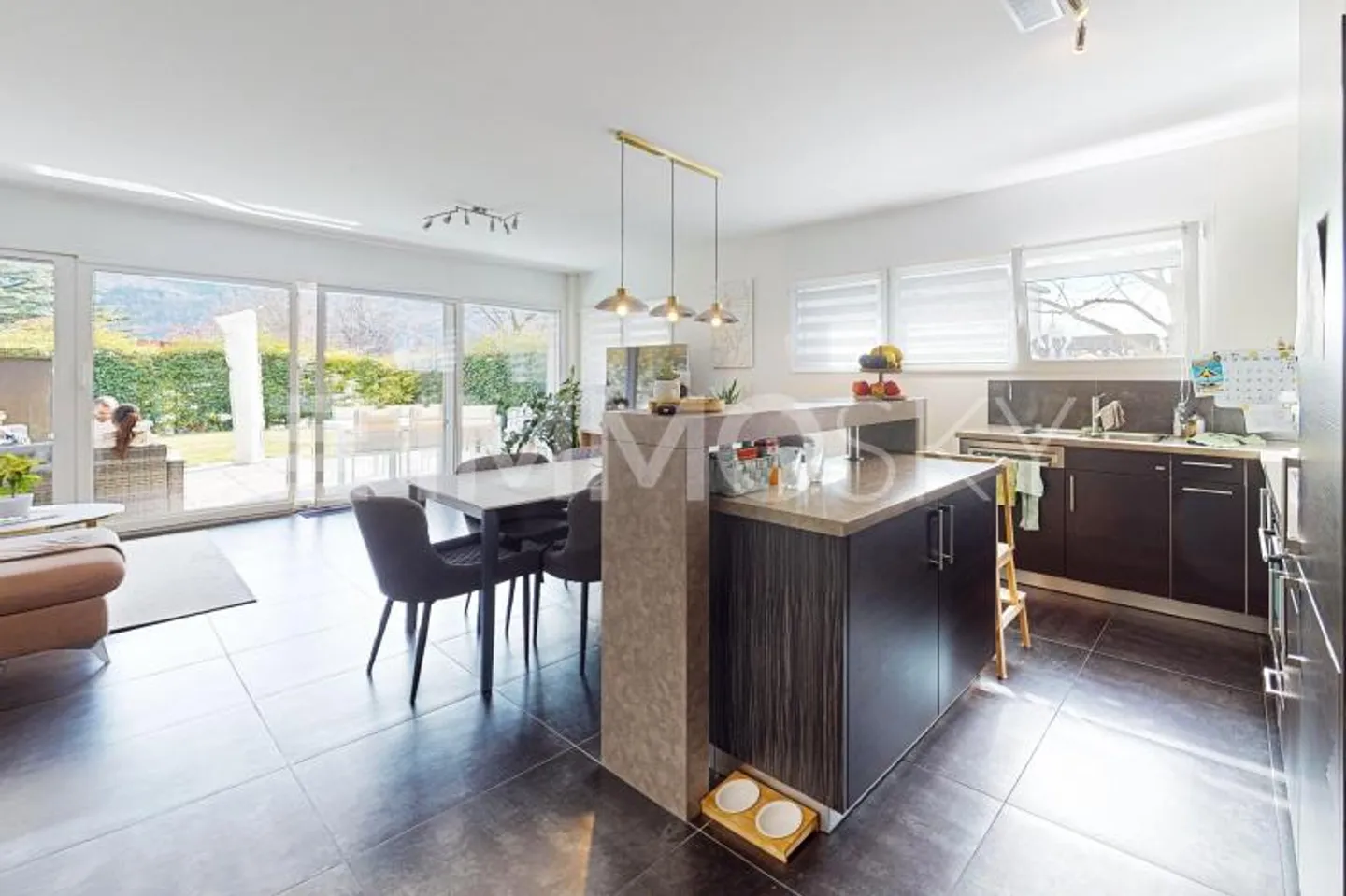 Garden-level apartment of 4.5 rooms in Sion with garage - Photo 4 of 6