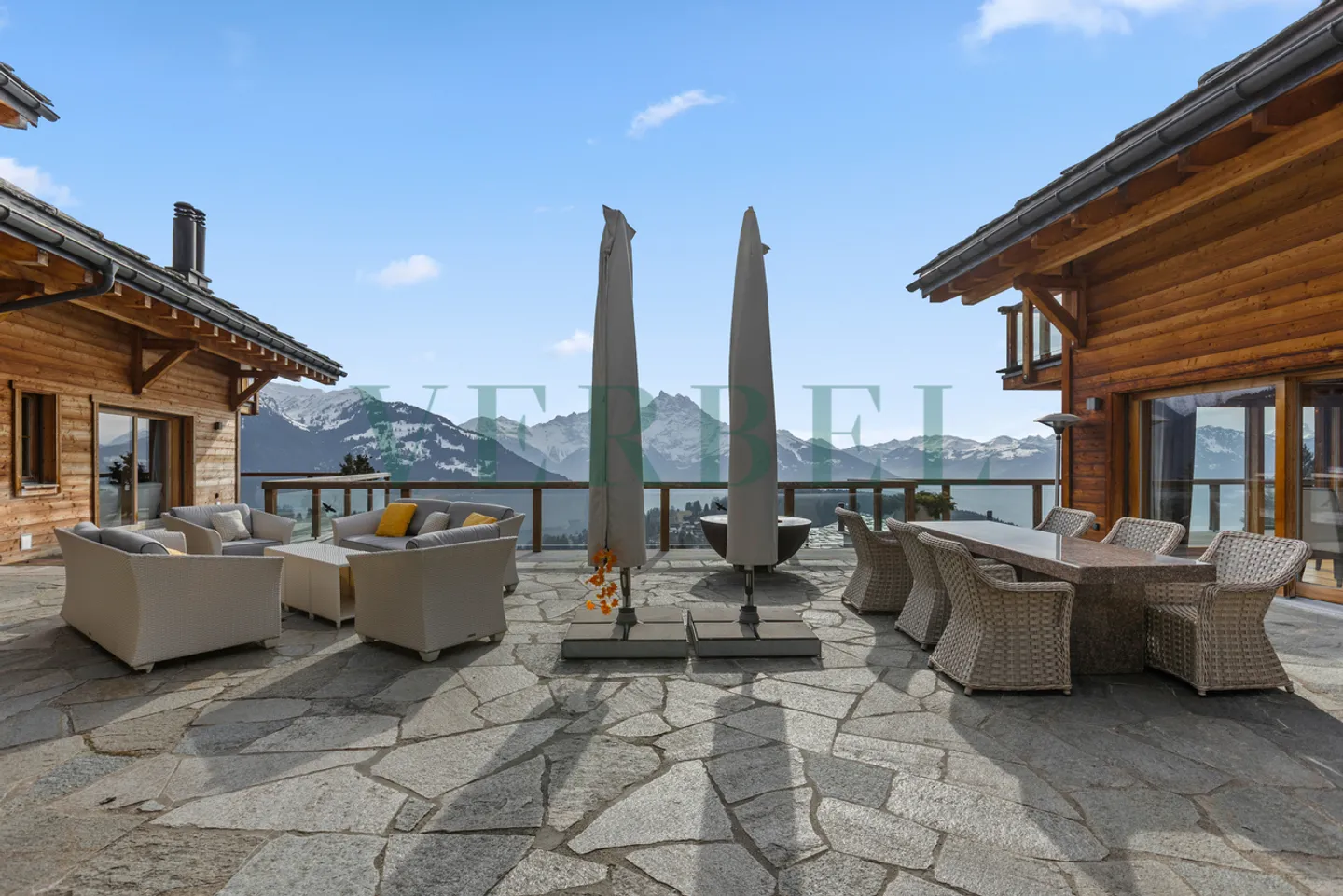Außergewöhnliches Anwesen - Luxus, Komfort und Wohlbefinden im Herzen der Alpen - Foto 2 von 10