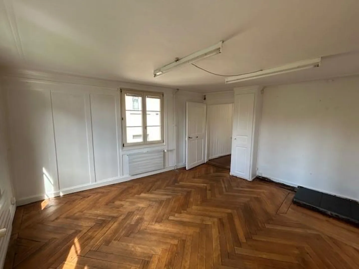 Casa unifamiliare vincolata da ristrutturare sotto diritto di costruzione - Foto 3 di 19