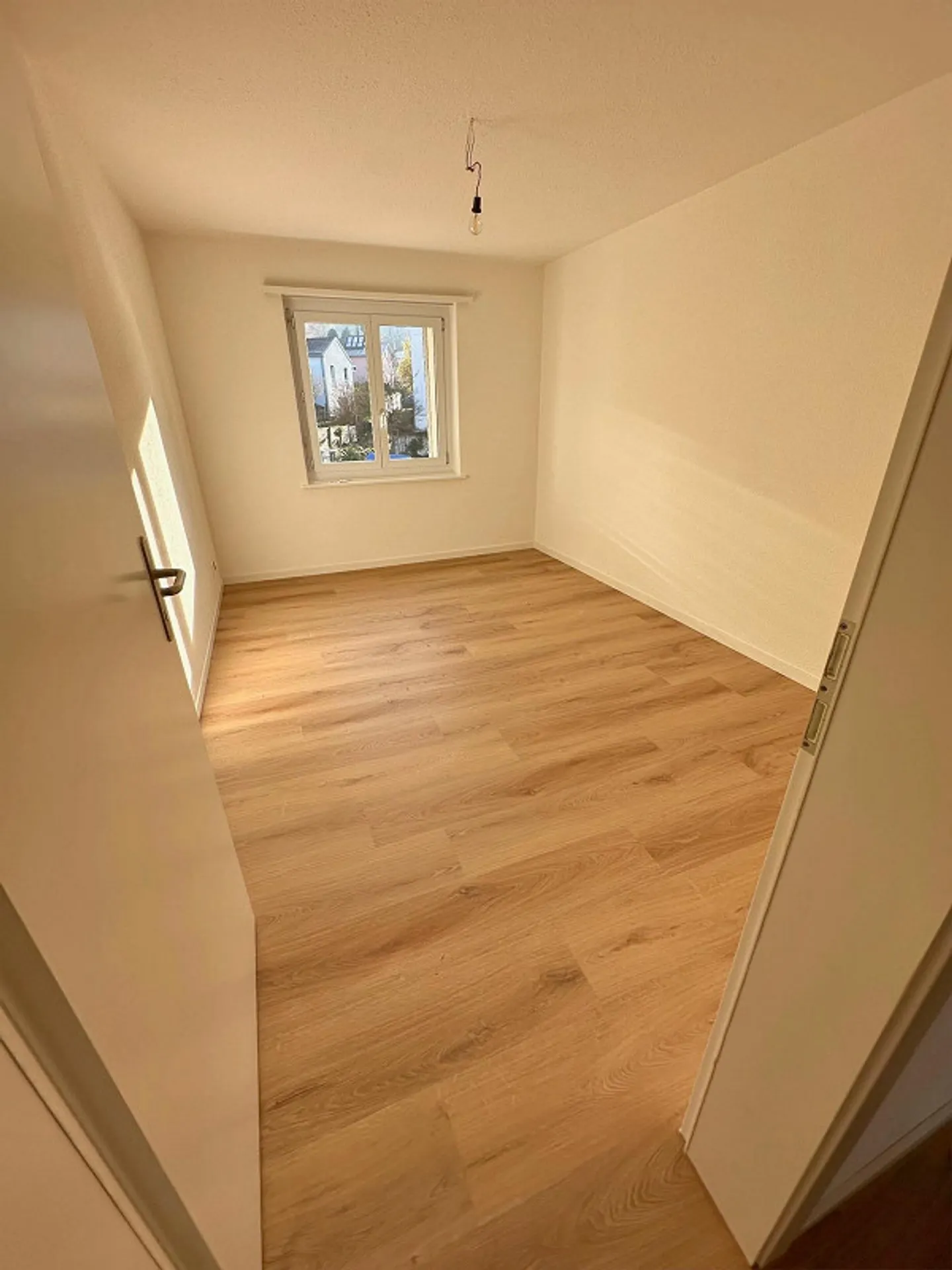 Freshly renovated - bright and well-kept apartment - Photo 5 of 8