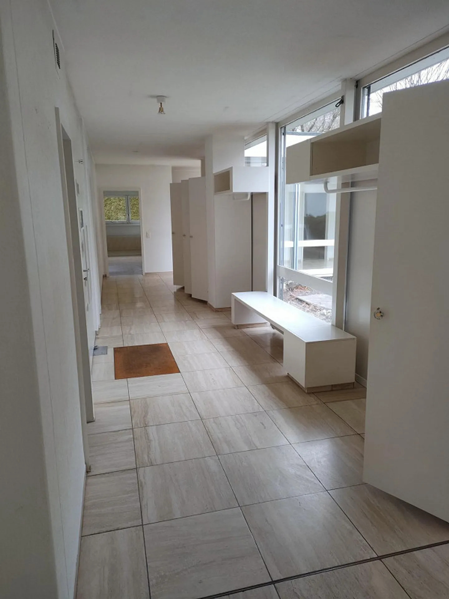 Exclusive 5.5-Room Atrium Apartment in Uzwil - Photo 4 of 8