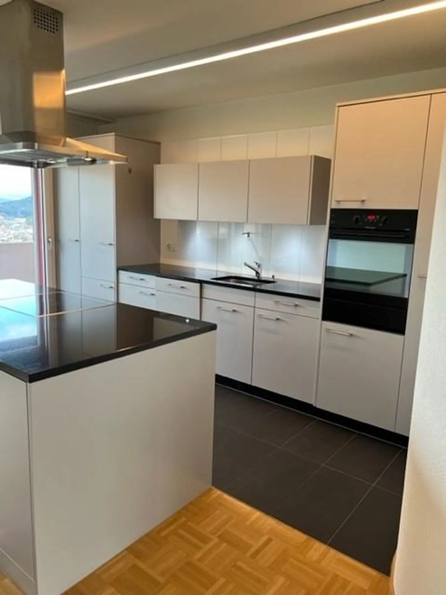 Esclusivo appartamento attico di 4,5 stanze - con vista panoramica - Foto 6 di 12