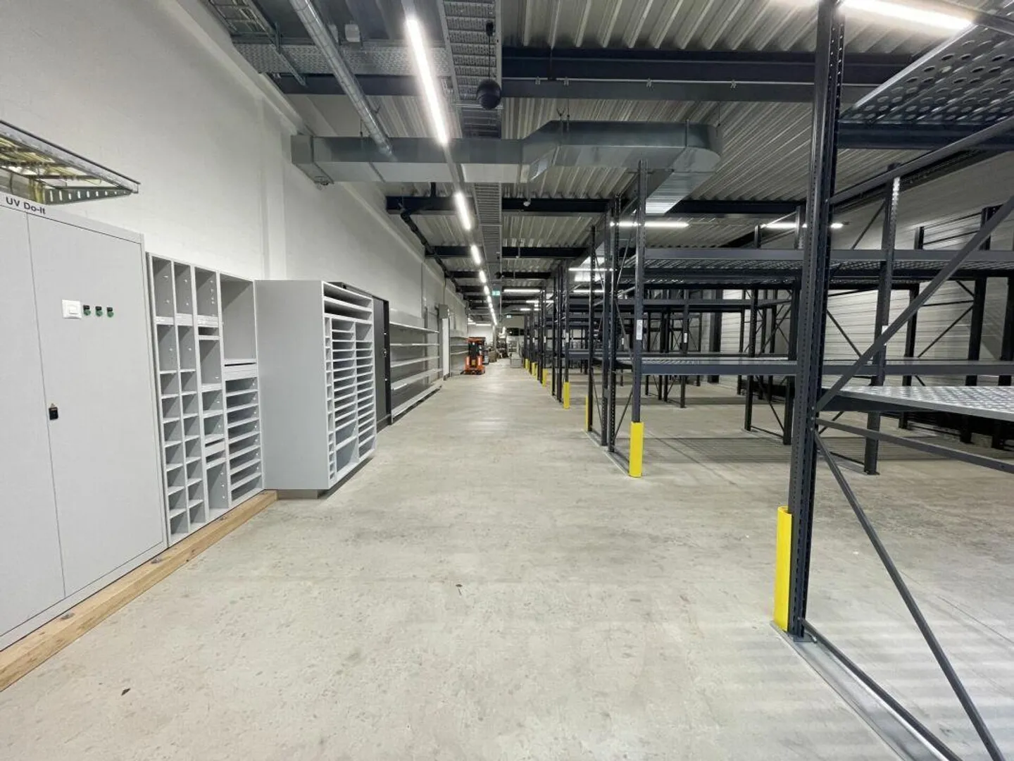 Attractive commercial property - versatile and immediately available! - Photo 13 of 20