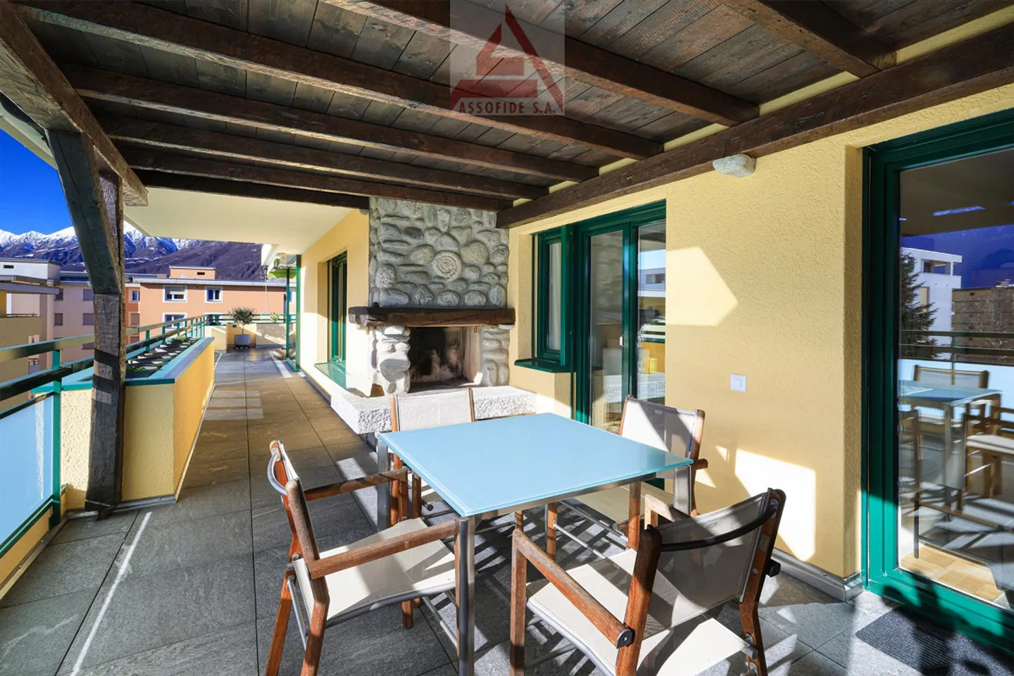 Penthouse avec terrasse unique! - Photo 4 sur 7