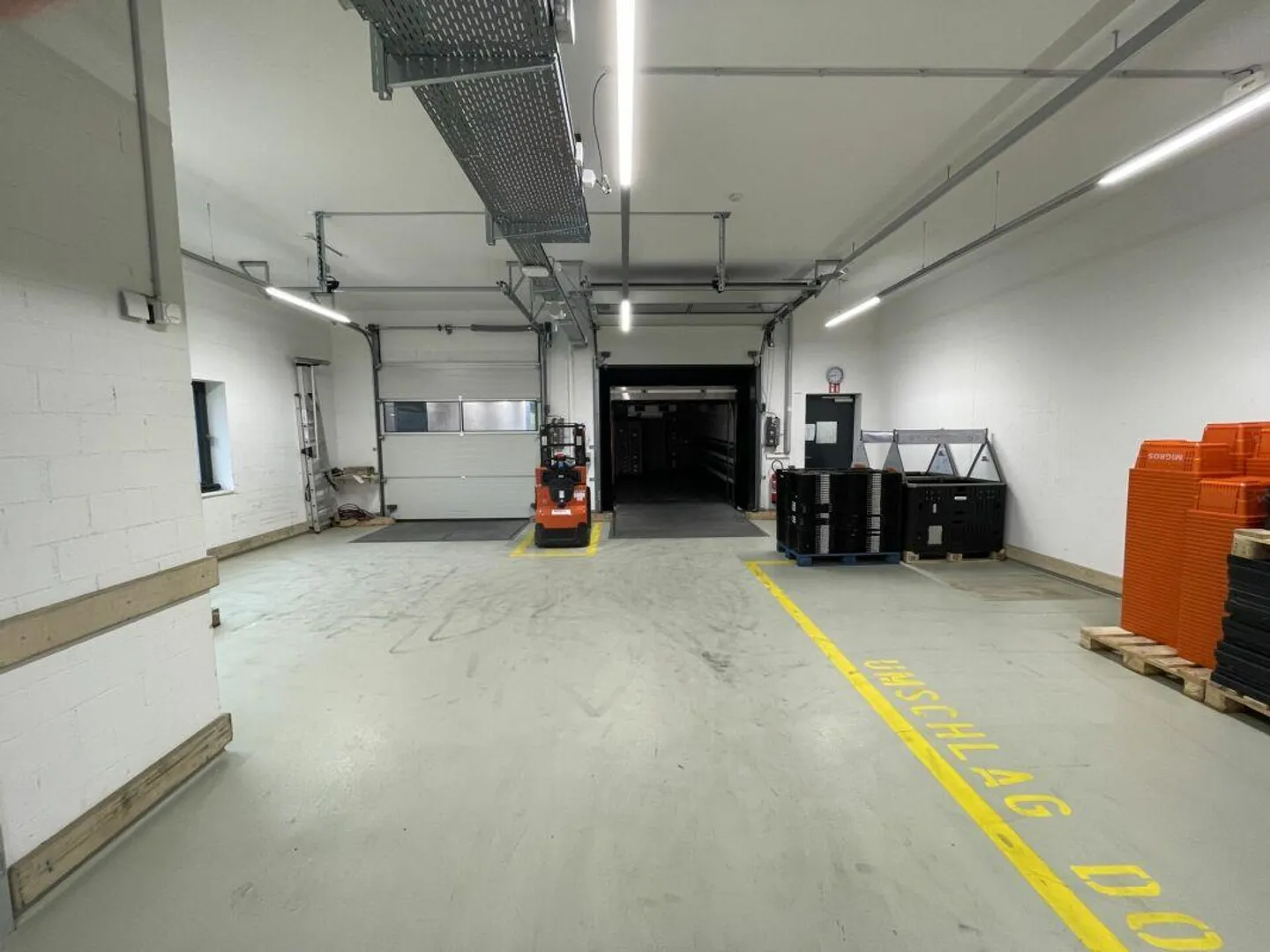 Attractive commercial property - versatile and immediately available! - Photo 15 of 20