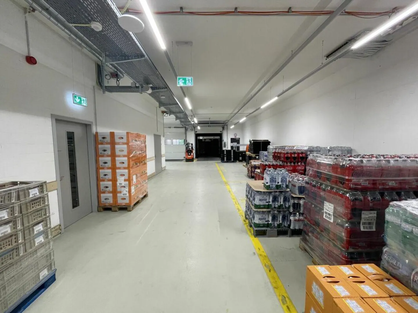 Attractive commercial property - versatile and immediately available! - Photo 16 of 20