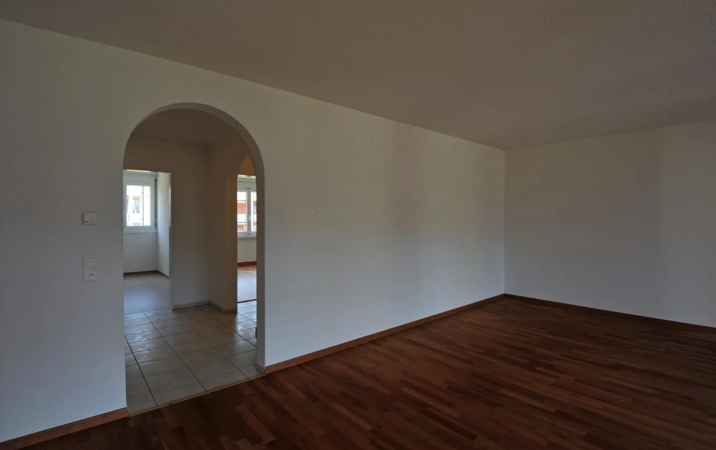 Charmante 4.5 Zimmerwohnung in Gattikon - Foto 2 von 7