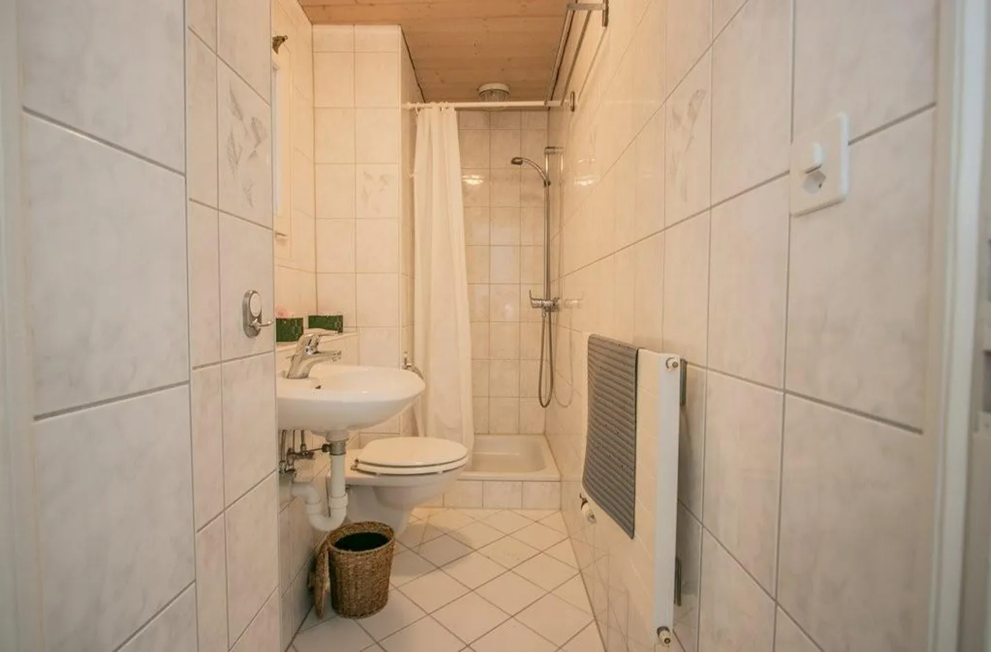 Gemütliche 2 Zimmer-Wohnung in der Altstadt von Arbon - Foto 5 von 5