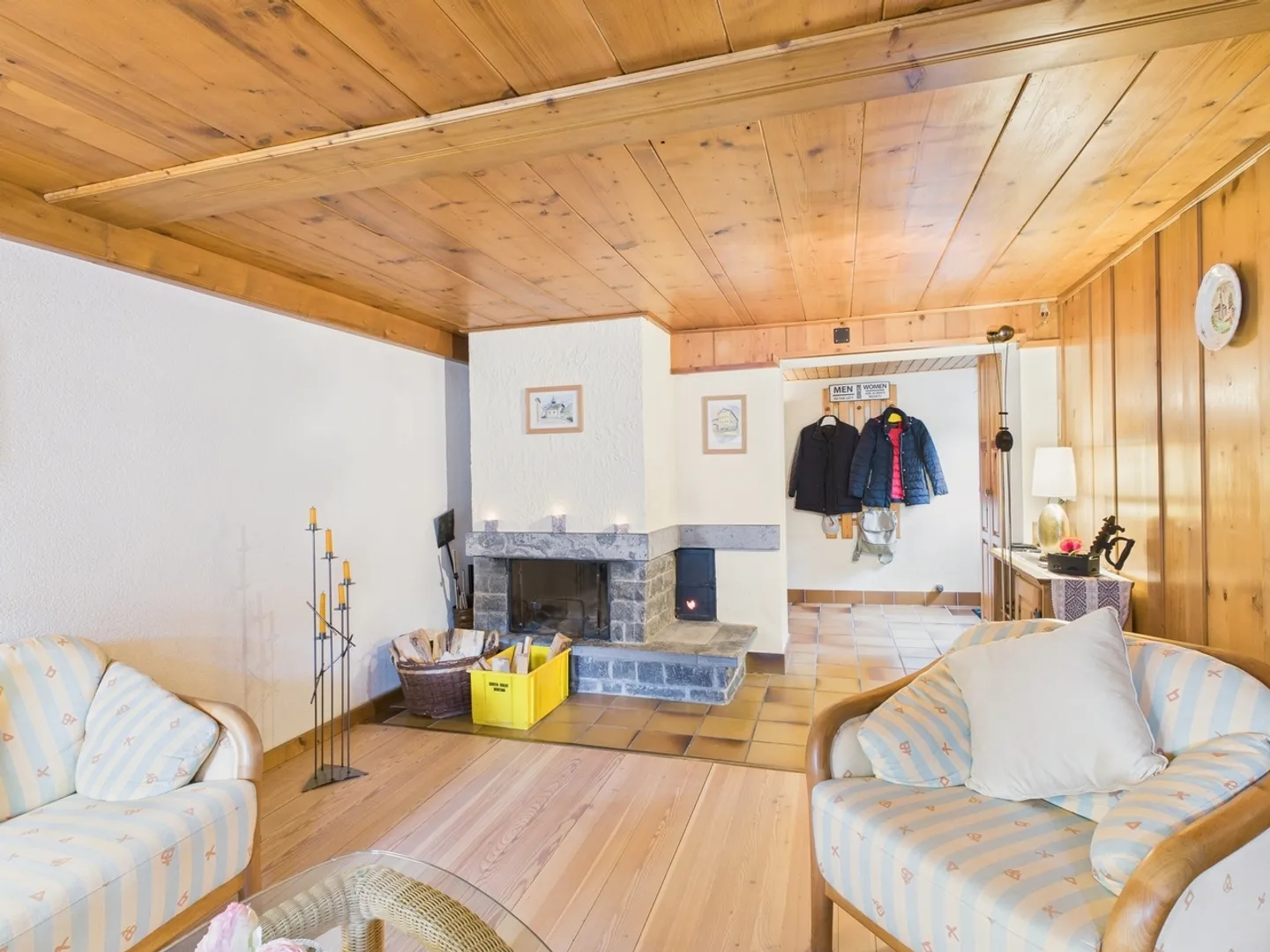 Charming 3.5 Apartment in Corin, Crans-Montana - Photo 2 of 12