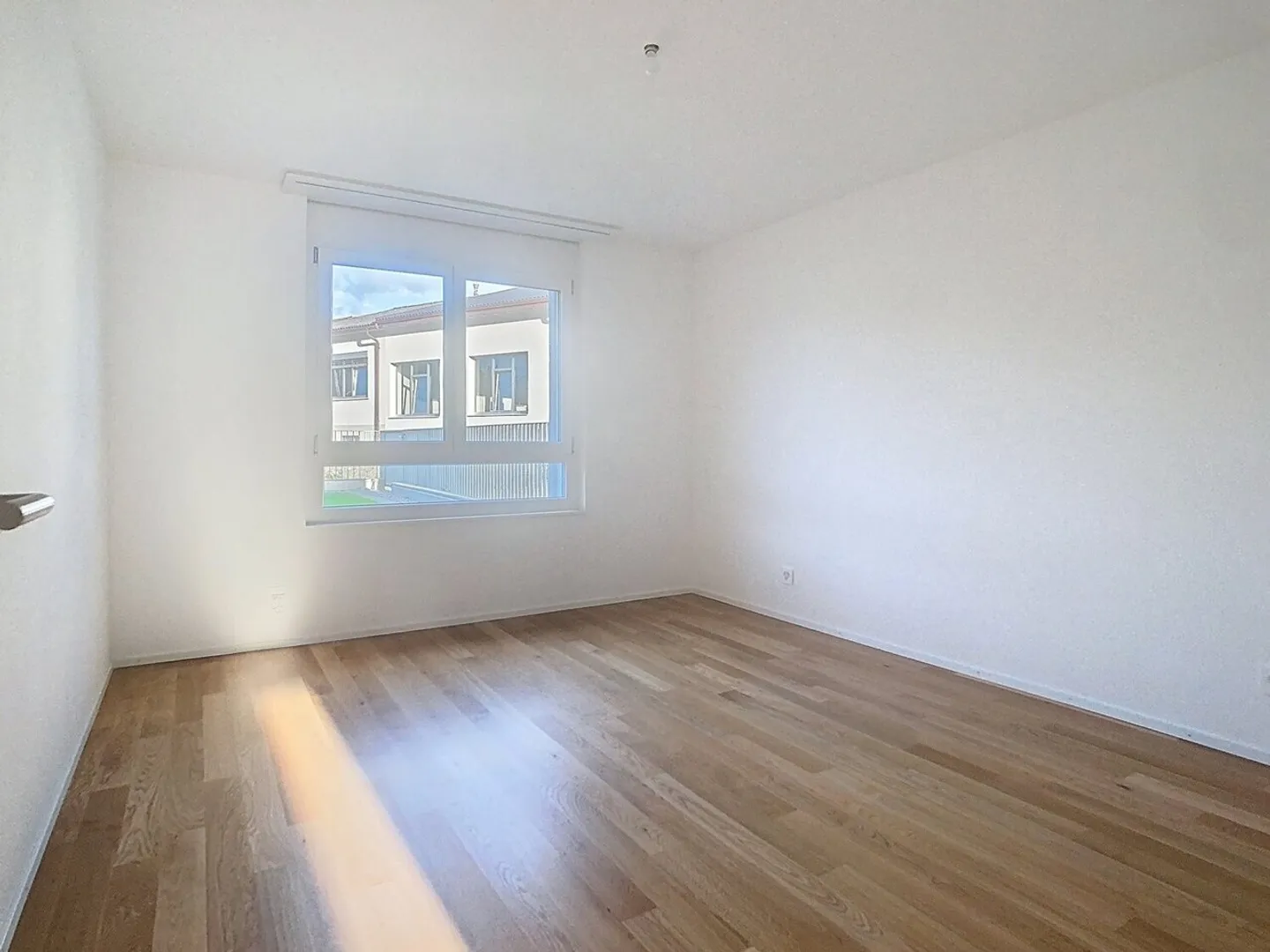 Appartement neufs de 4.5 pièces ! 1 MOIS DE LOYER OFFERT - Photo 4 sur 13