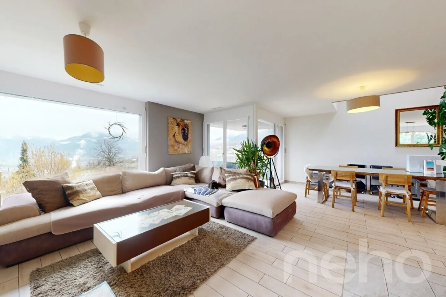 Exclusive: Minergie Villa with Two Apartments - Photo 4 of 12
