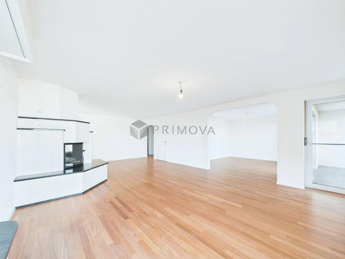 Living. Working. Enjoying the view. - Photo 4 of 22