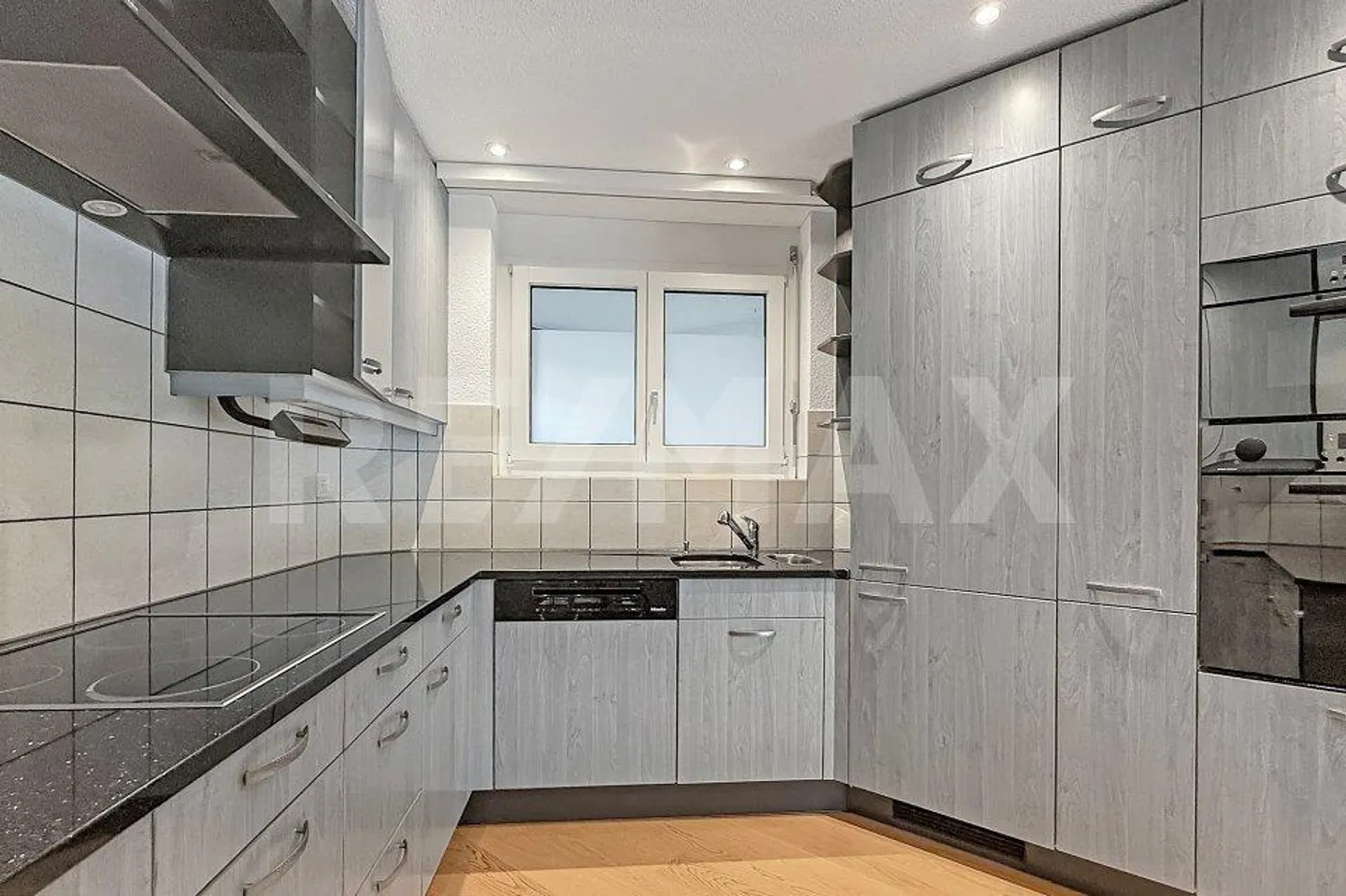 4.5 Room Apartment - Photo 7 of 13