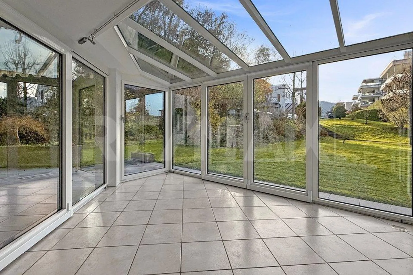 4.5 Room Apartment - Photo 9 of 13