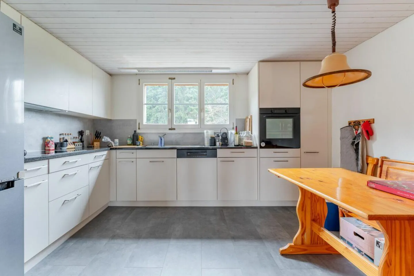 Former Sagi with Unique Charm Copy - Photo 5 of 12