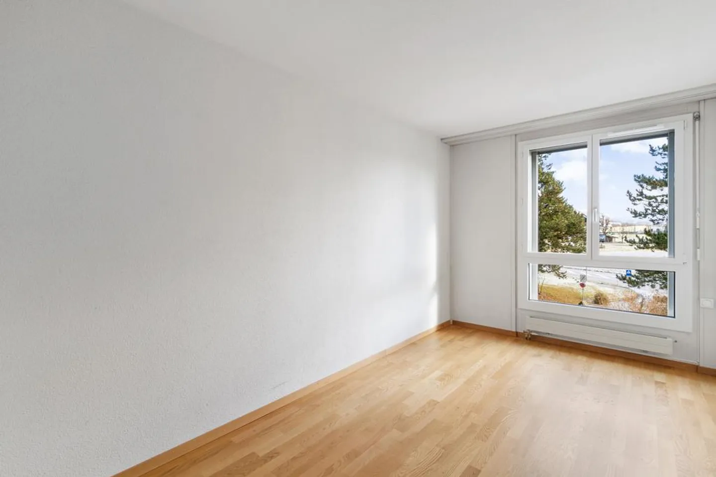 Ampio appartamento di 4.5 stanze a Thoracker - Foto 3 di 11