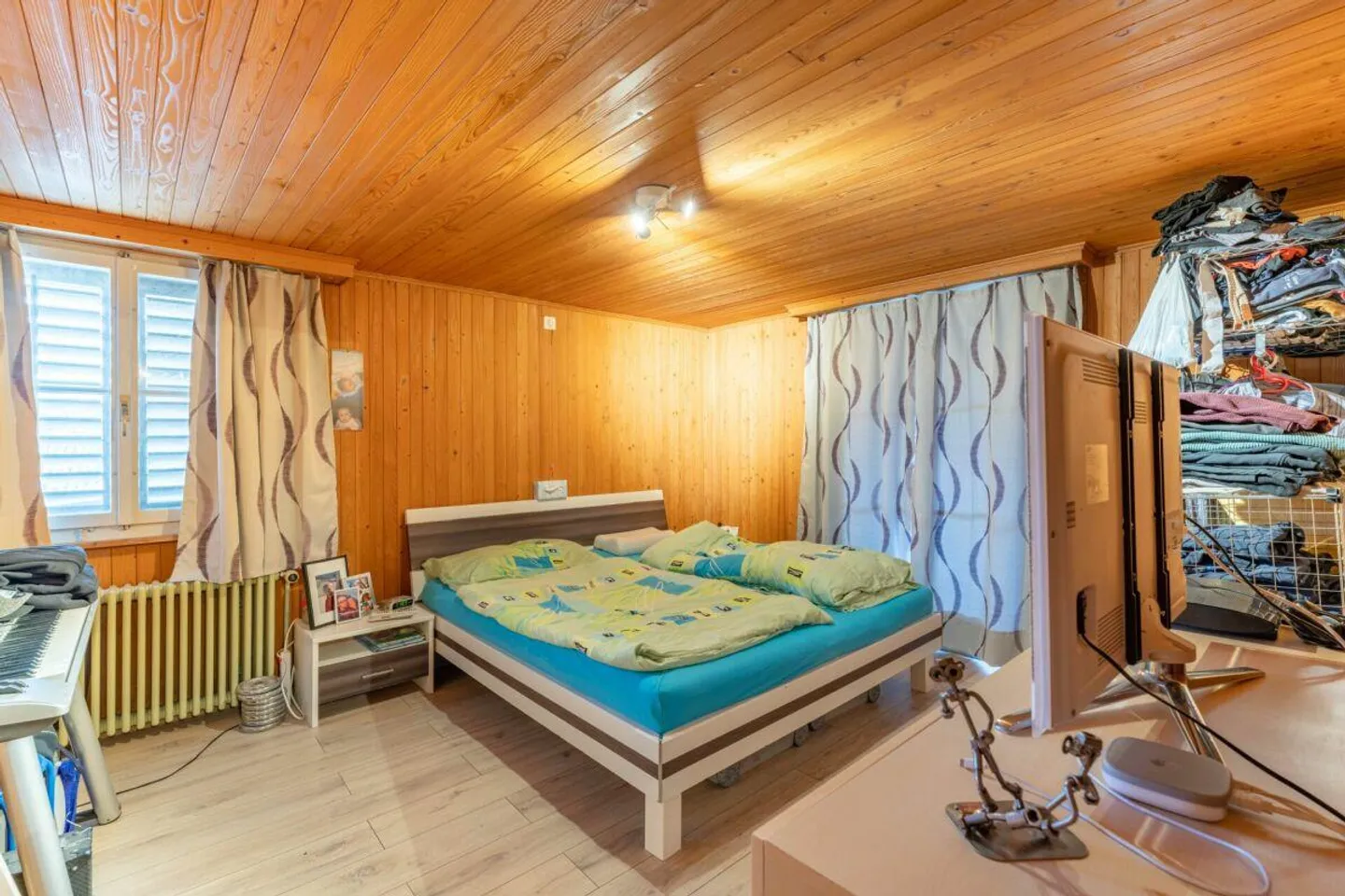 Former Sagi with Unique Charm Copy - Photo 8 of 12