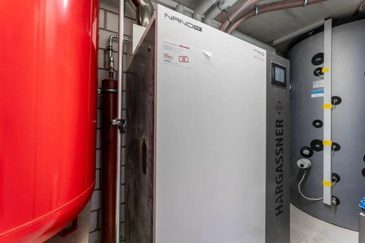 Former Sagi with Unique Charm Copy - Photo 11 of 12