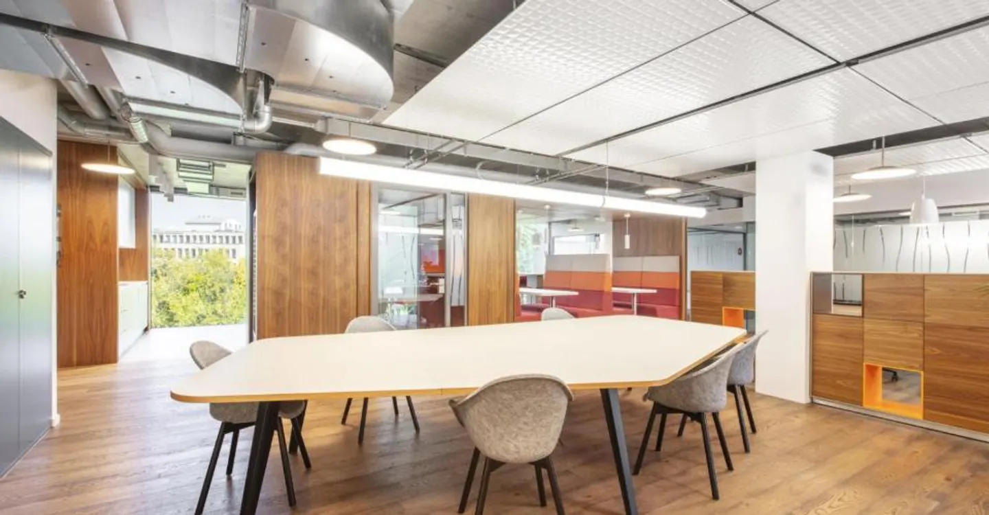 Private office for 10 at Regus Morges - Photo 4 of 6