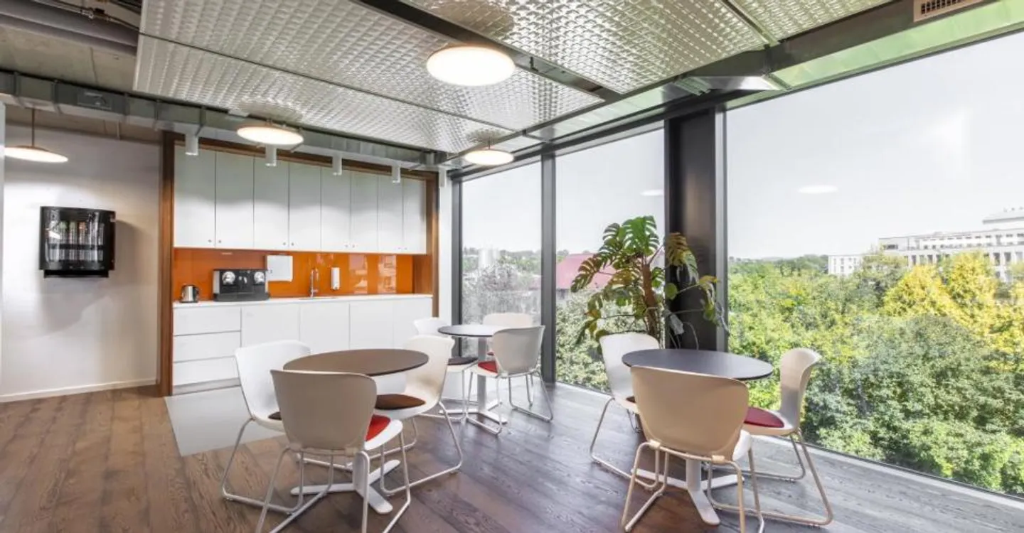 Private office for 10 at Regus Morges - Photo 6 of 6