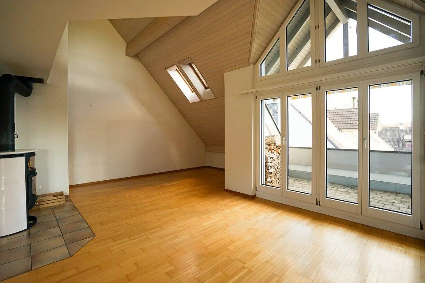 Duplex 4.5 rooms - Photo 3 of 13