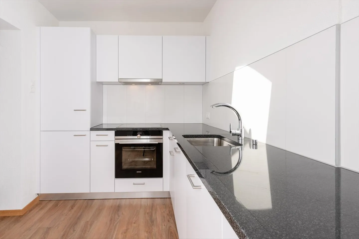 2-room apartment - Photo 1 of 7