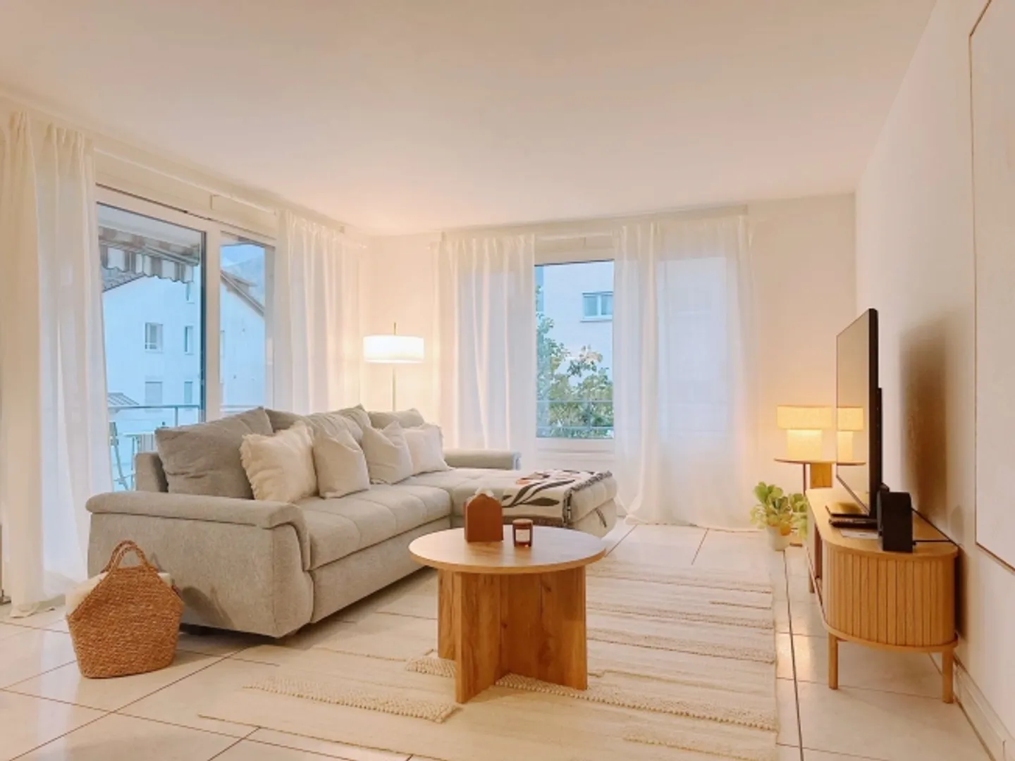 Wohnung kaufen - Foto 1 von 13