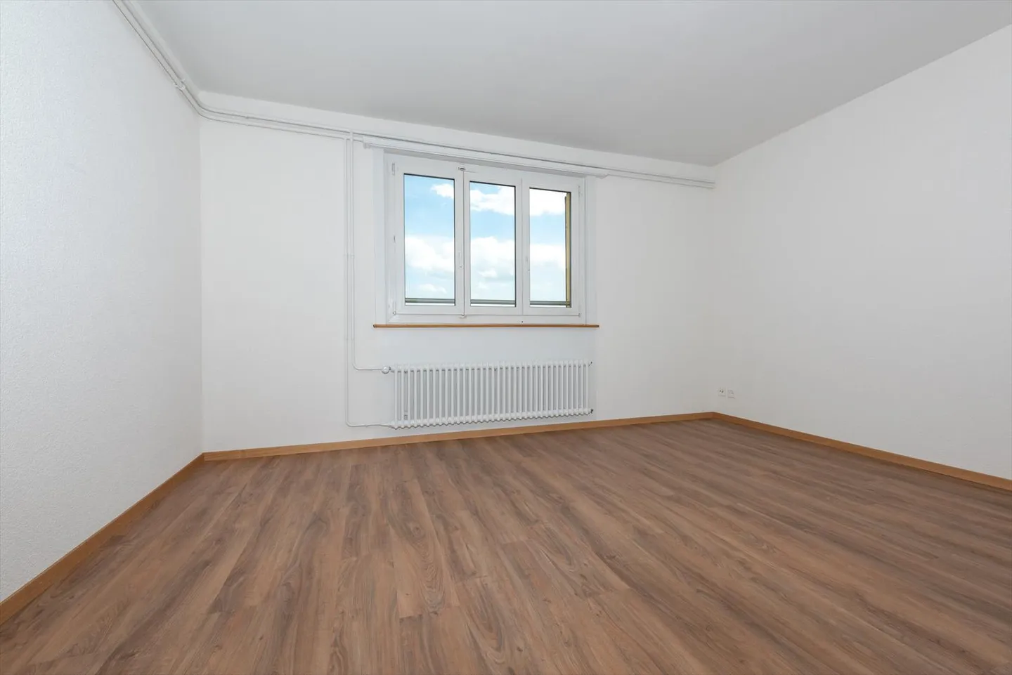 2-room apartment - Photo 3 of 7