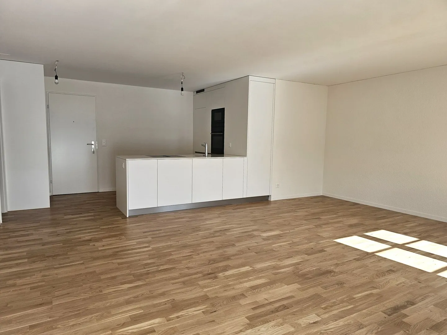 Moderne 2.5 Zimmerwohnung in Hunzenschwil - Foto 8 von 14