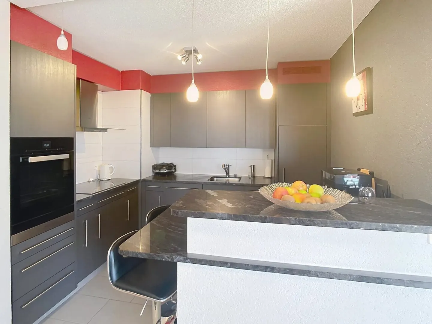 In the center, 3.5-room apartment with balcony and unobstructed view - Photo 11 of 12