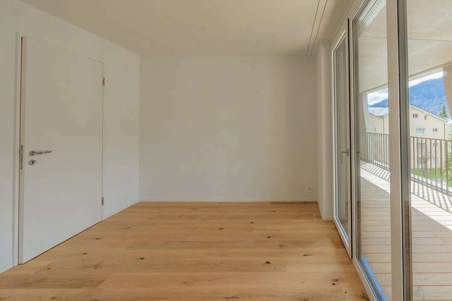 Great 4.5 room apartment with great view from 01.04.2026 - Photo 14 of 14