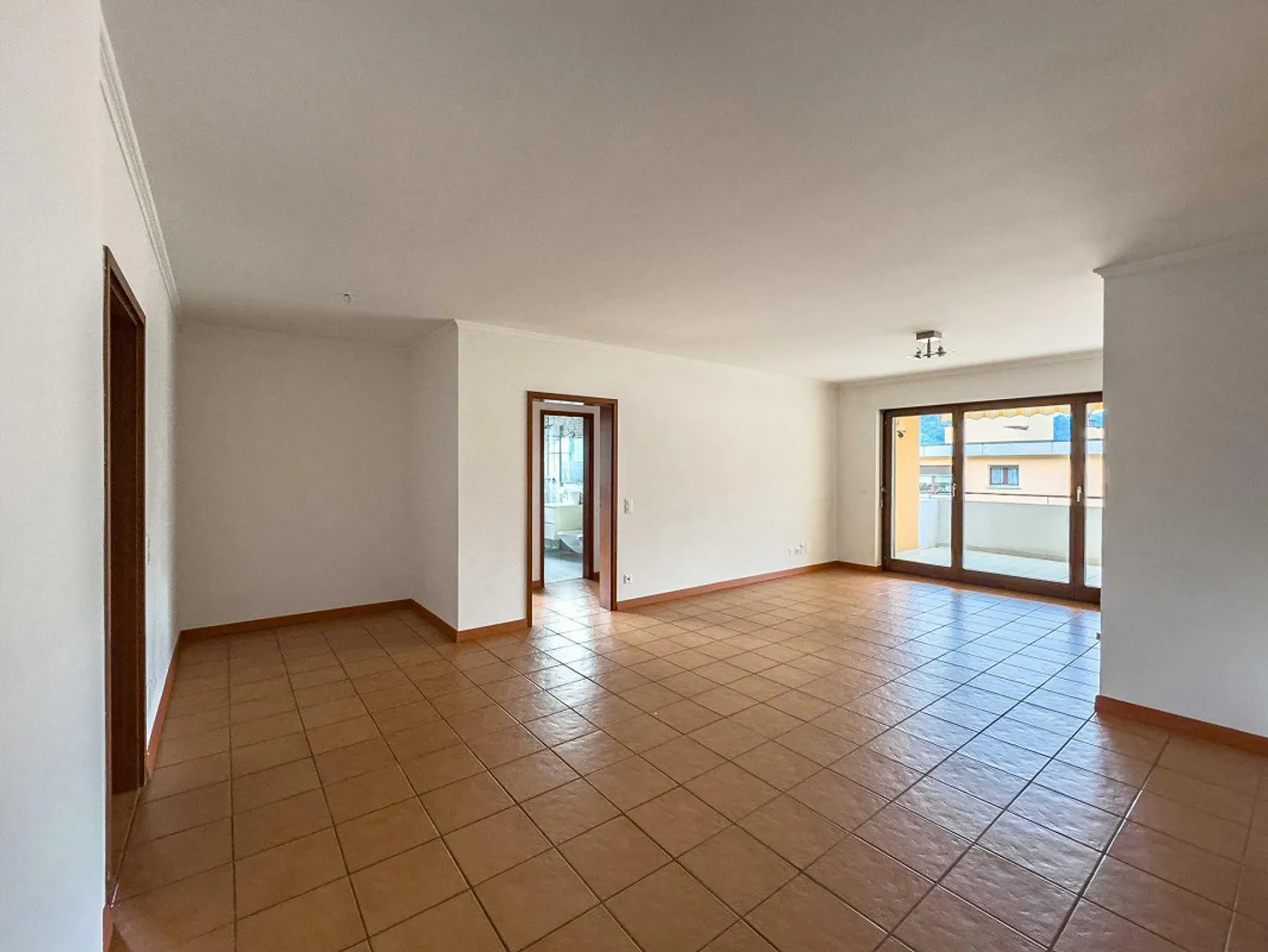 4.5 locali a Caslano anche come residenza secondaria - Foto 2 di 12