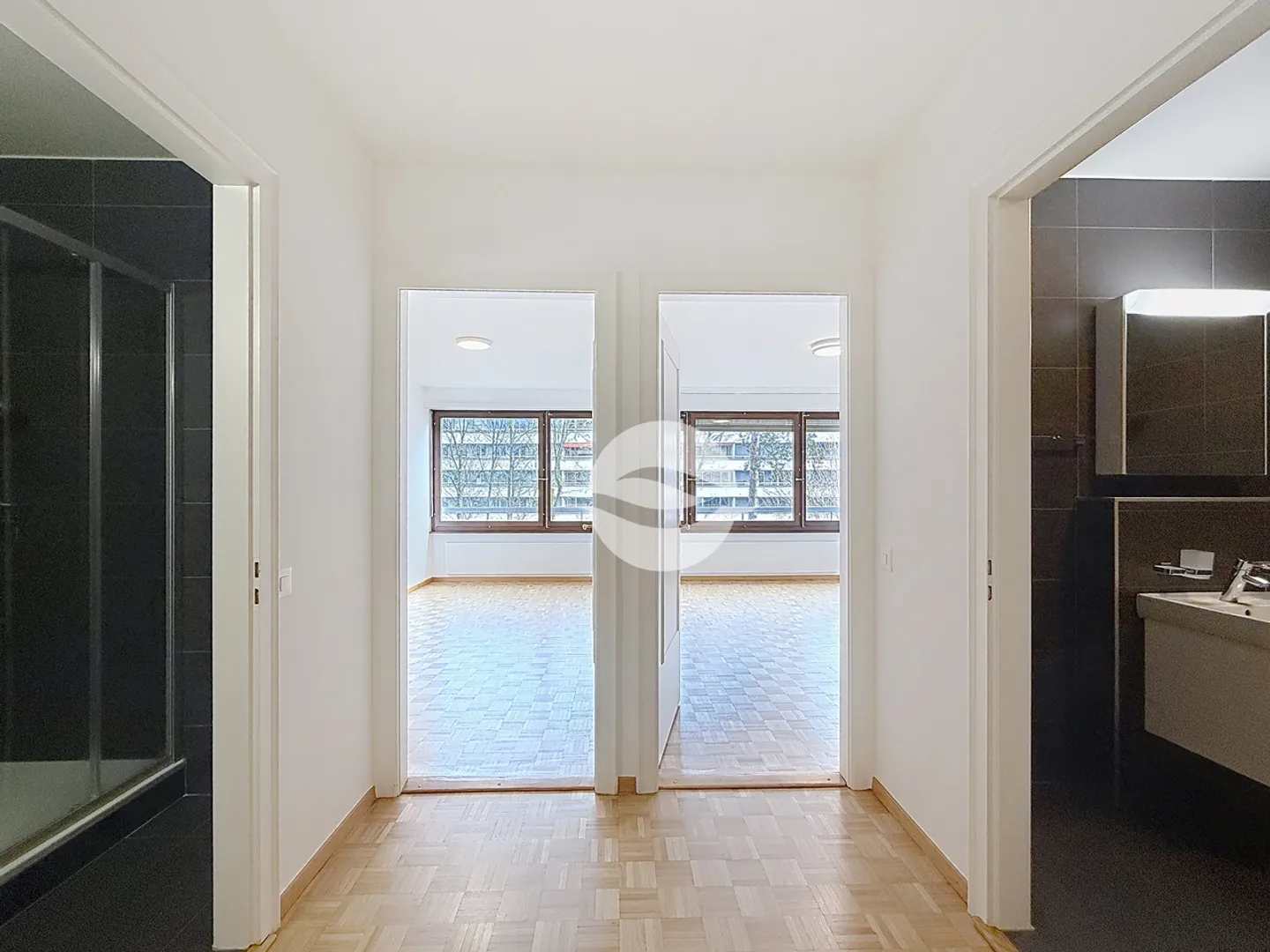 Geräumige Wohnung im Herzen von Florissant, 3 Schlafzimmer - Foto 4 von 9