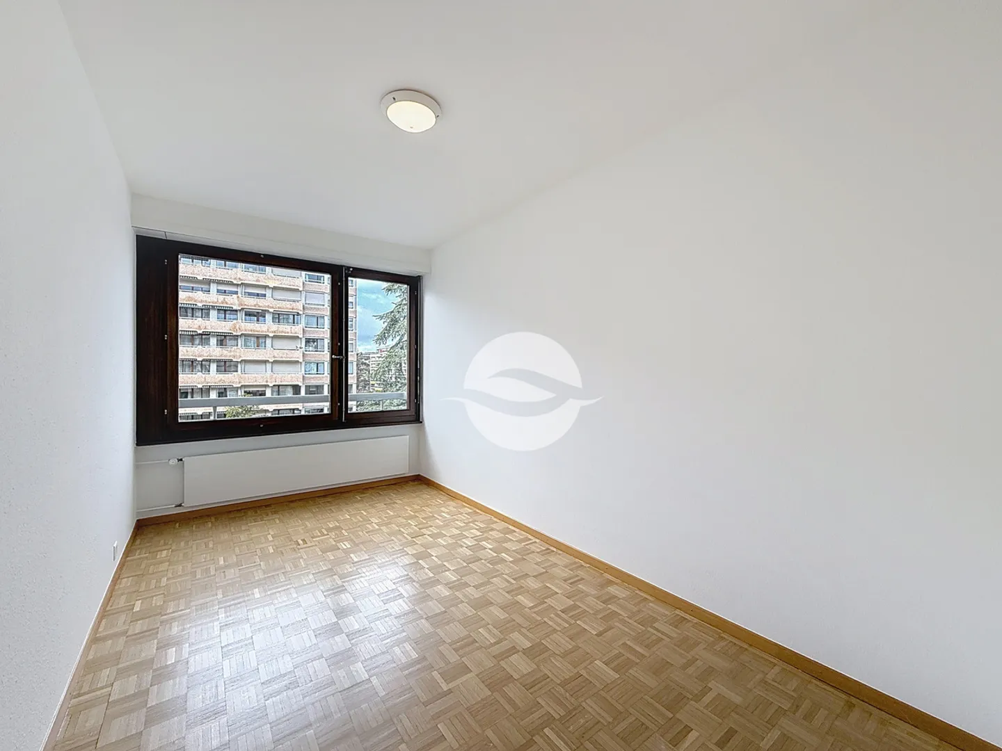 Geräumige Wohnung im Herzen von Florissant, 3 Schlafzimmer - Foto 5 von 9