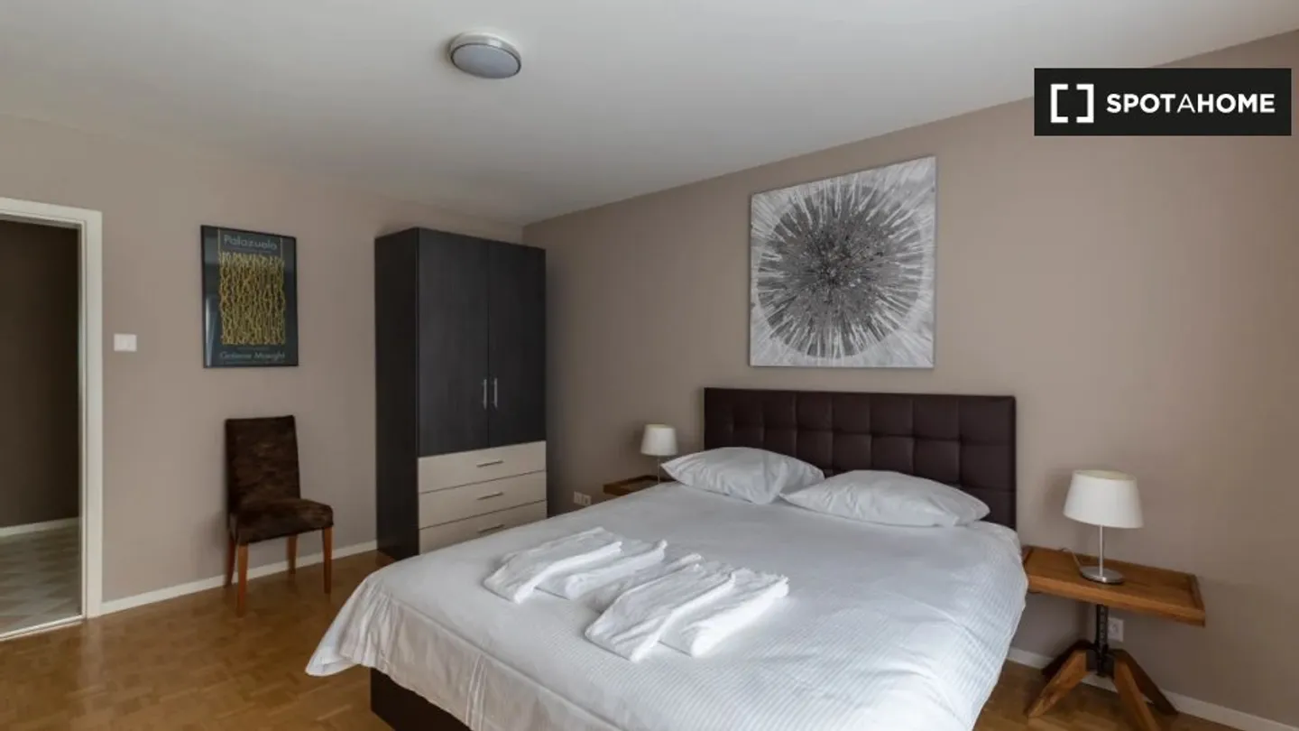 Entdecke, besichtige und miete dein neues Zuhause online mit vollem Vertrauen. - Foto 4 von 10