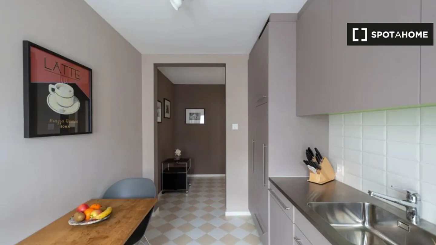 Entdecke, besichtige und miete dein neues Zuhause online mit vollem Vertrauen. - Foto 3 von 10