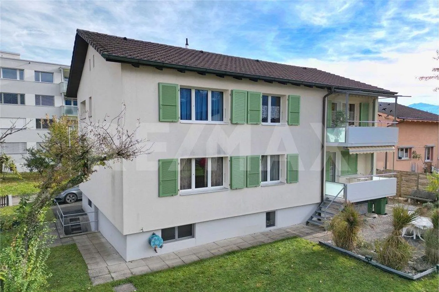 Maison 9 pièces - Photo 3 sur 13